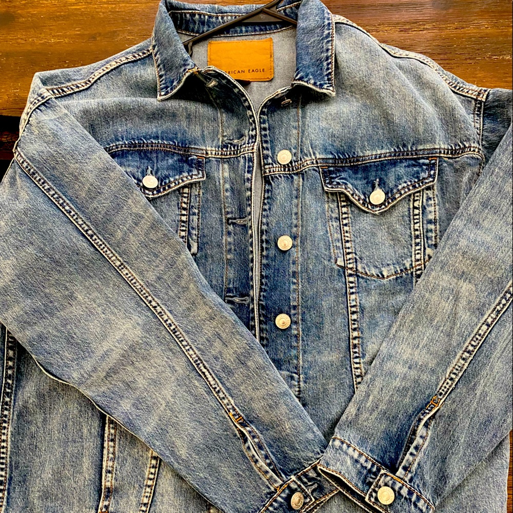 American eagle boyfriend denim jacket